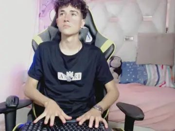 Cam4 Adult Webcam of johnny_cagee