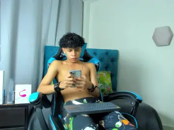 Cam4 Adult Webcam of Taylor_Black_
