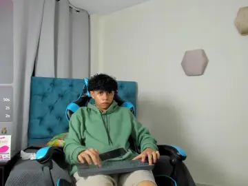 Cam4 Live Porn of Taylor_Black_
