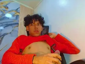 Cam4 Free Live Porn of DaviidBuckx_