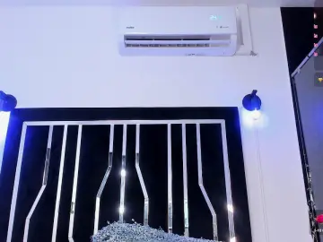 Cam4 Live Sex of Hana_sader