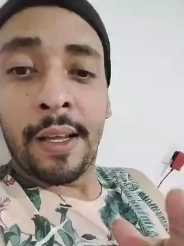 Cam4 Watch Live Sex Cams of victor62Go