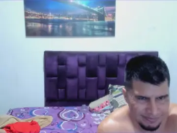 Cam4 Live Sex of amateur_horny