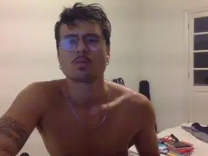 Cam4 Free Live Porn of 19aTorneado