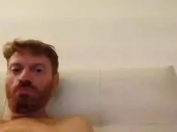 Cam4 Private Sex Chat of RaulRR88