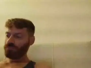 Cam4 Sex Cam of RaulRR88
