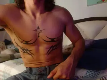 Cam4 Free Live Porn of Albert_Bernal69