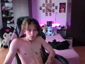 Cam4 Free Live Porn of XIce_Boy