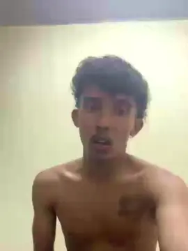 Cam4 Free Porn Cam of MavyFelipe