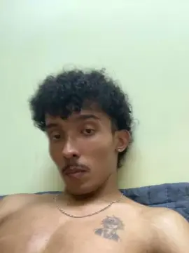 Cam4 Live Sex Cam of MavyFelipe