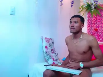 Cam4 Adult Webcams of adriel_risitos