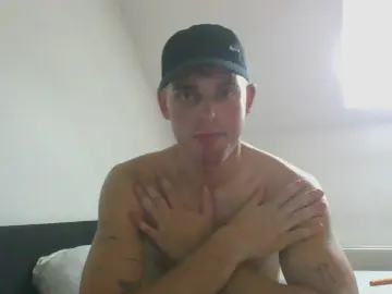 Cam4 Live Sex Cam of XXXLucasBrown