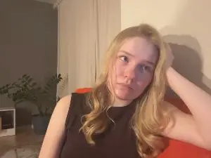 Cam4 Free Porn Cam of LilliamToo