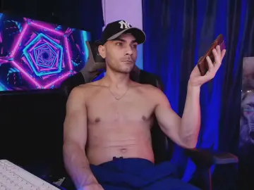 Cam4 Free Porn Cam of Sexylatinogay