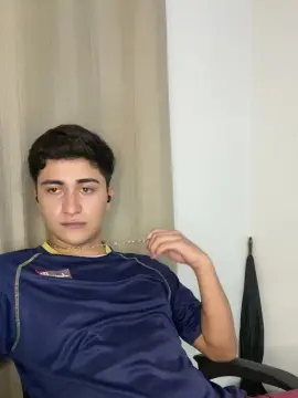 Cam4 Nude Webcam of Tavinh067