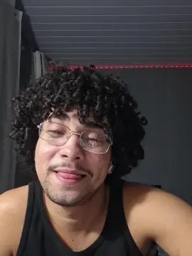 Cam4 Live Porn of cmauro1