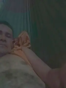 Cam4 Private Sex Chat of Juvenil32