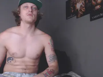 Cam4 Free Porn Cam of white_bigcock