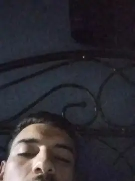 Cam4 Live Sex Cam of Diablo20tuyo