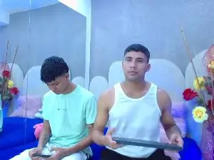 Cam4 Adult Webcam of partyduoboys