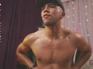 Cam4 Live Porn of Colstorw_