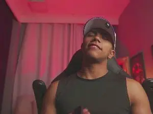 Cam4 Nude Webcam of Colstorw_