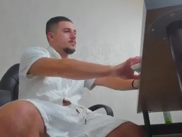 Cam4 Nude Webcam of JoshKnights