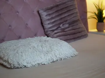 Cam4 Free Live Porn of MaiaMini