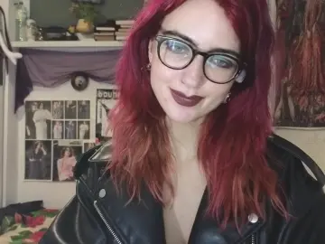 Cam4 Adult Webcam of Romanovtati