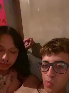 Cam4 Best live sex cam show of Brunet44