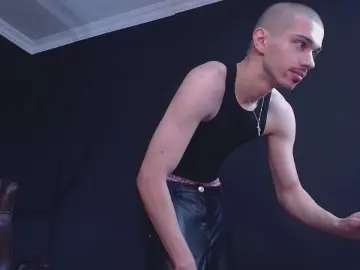 Cam4 Free Porn Cam of KaydenDrew