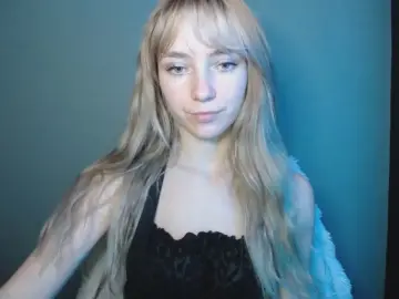 Cam4 Sex Chat of LuciaAdorable