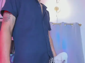 Cam4 Live Sex Cam of naughty_daniel