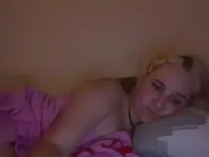 Cam4 Free Porn Cam of nik_taraxx