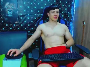 Cam4 Live Sex Cam of javiersexyvoy