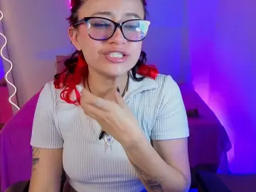 Cam4 Live Sex of Kristen_tay