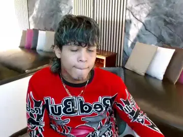 Cam4 Sex Cam of _Drake01