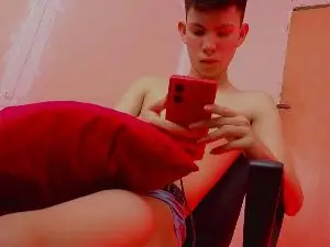 Cam4 Adult Webcam of Alexxx_cute_
