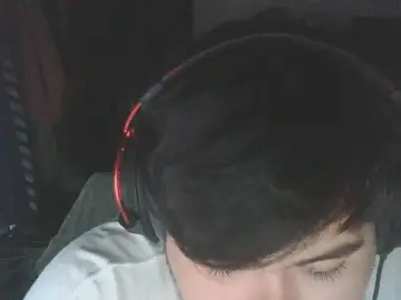 Cam4 Live Sex Cam of lalo8e8e7