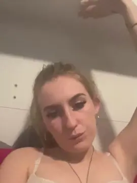 Cam4 Private Sex Chat of NaughtyNilahX