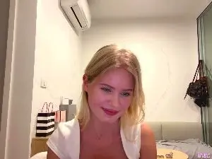 Cam4 Free Porn Cam of LeliaHier