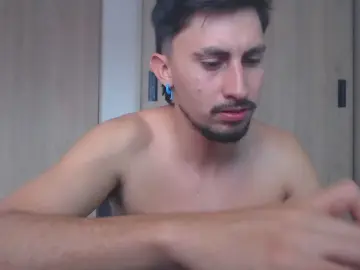 Cam4 Adult Webcam of theo_collins