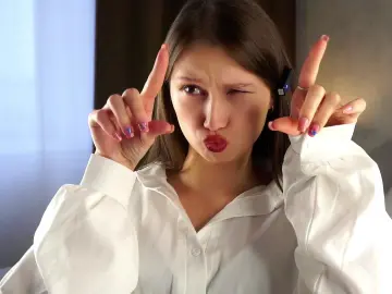 Cam4 Free Live Porn of LettieDilgard