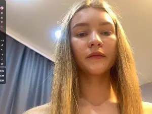 Cam4 Private Sex Chat of MeredithWojnar