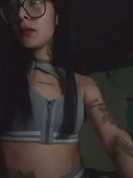 Cam4 Sex Cam of latinakira1