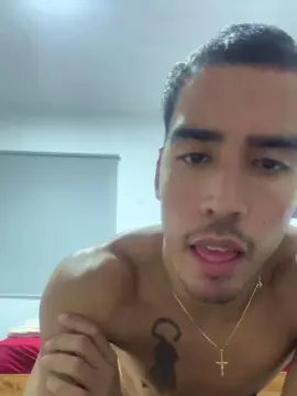 Cam4 Live Porn of Cracw