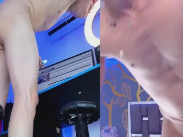 Cam4 Live Sex of ValentinoMoreti