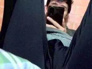 Cam4 Watch Live Sex Cams of johan70sexy