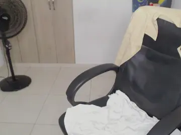 Cam4 Live Porn of _Hibrida_