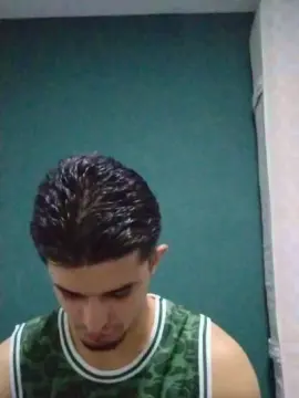 Cam4 Free Live Porn of SebastianSkyler